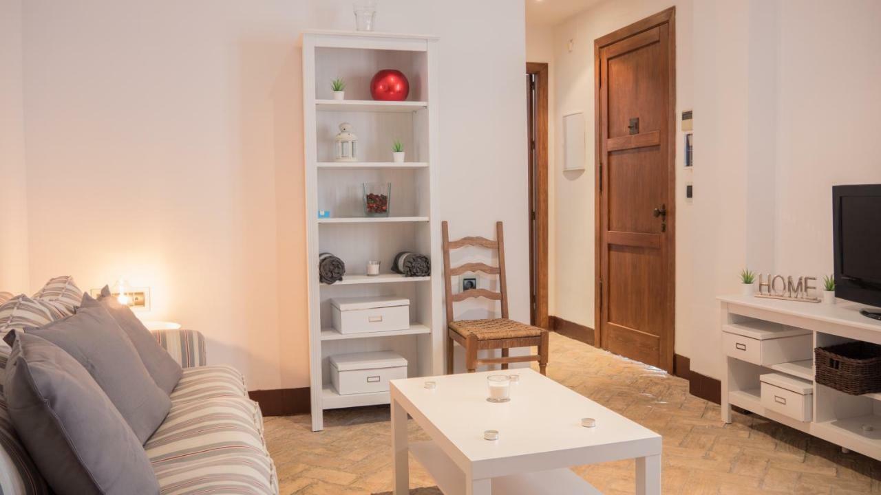Apartamento El Teatro Écija Dış mekan fotoğraf